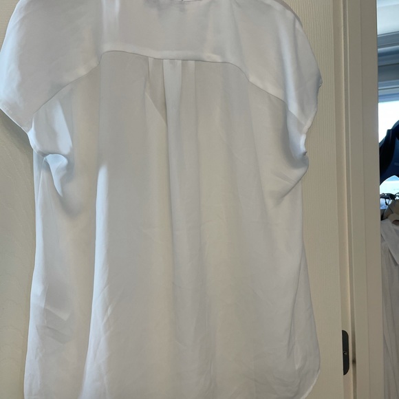 New - Banana Republic top - Picture 4 of 4